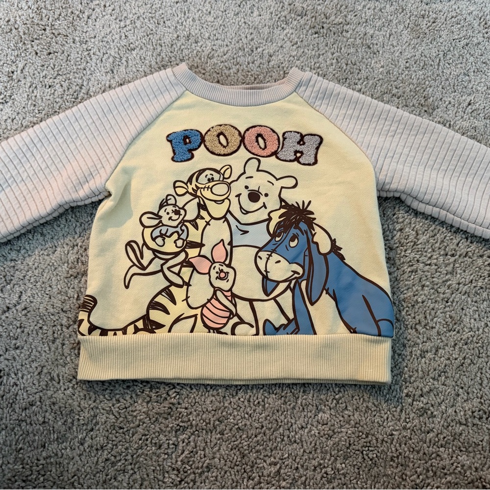 Disney Winnie the Pooh Graphic Sweatshirt Pooh Tigger Piglet Eeyore 3T